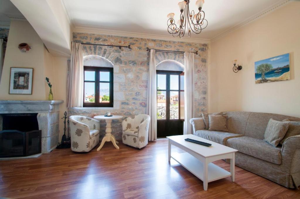 Areos Polis Boutique Hotel Areopoli Eksteriør billede